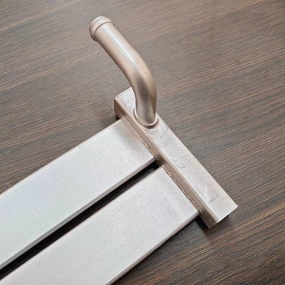 Schwerlastlastwagen Prismatische Batteriemodule Kühlung Aluminium extrudierte Mikrokanalkühlplatte
