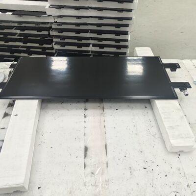 Qualität Kontinuierlich gelötete flüssige Kaltplatte für Elektrofahrzeugbatterien Aluminiumlegierung mit Korrosionspulverbeschichtung Fabrik