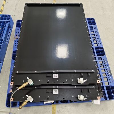 Qualität Aluminiumbatteriepackung unterer Gehäuse mit gelöteter Flüssigkeitskühlplatte und PU-Schaumisolierung Fabrik