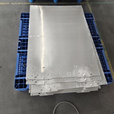 Qualität Vakuumgelötete Aluminium-FSW-Kühlplatte für die industrielle Kühlung von Batterie-Energiespeicher-Rechenzentren Fabrik