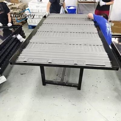 Qualität Benutzerdefinierte Kühlplatte mit Durchflusskanal AL3003 für 1P104S ESS-Batteriemodule Fabrik