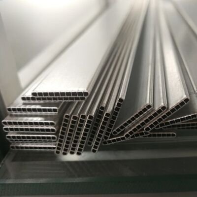Qualität Aluminium-Mikro-Kanal-Multiportrohr für die Wärmeübertragung von Energiespeichersystemen Fabrik